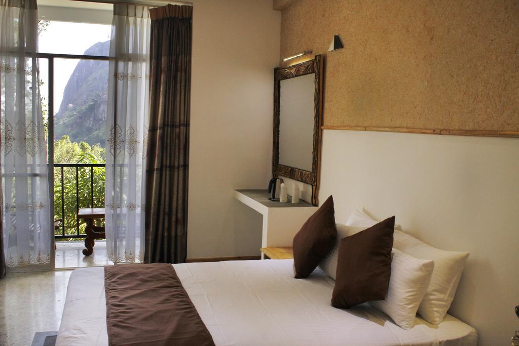 The Tenth Hotel Ella Quarto foto